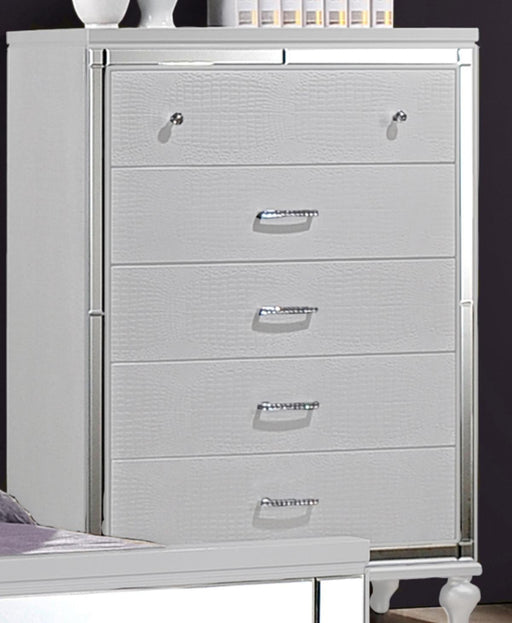 New Classic Furniture Valentino 5 Drawer Chest in White - Big's Furniture (NV) - Multi Location