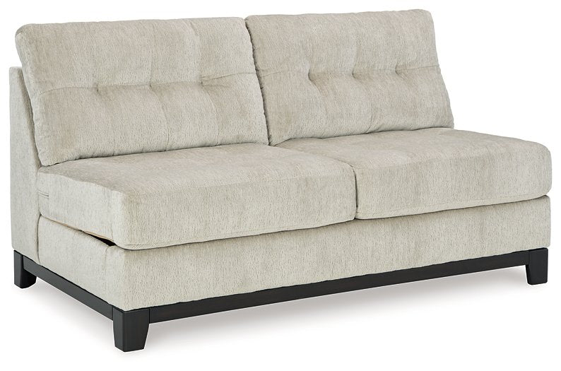 Maxon Place Sectional with Chaise - Big's Furniture (NV) - Multi Location
