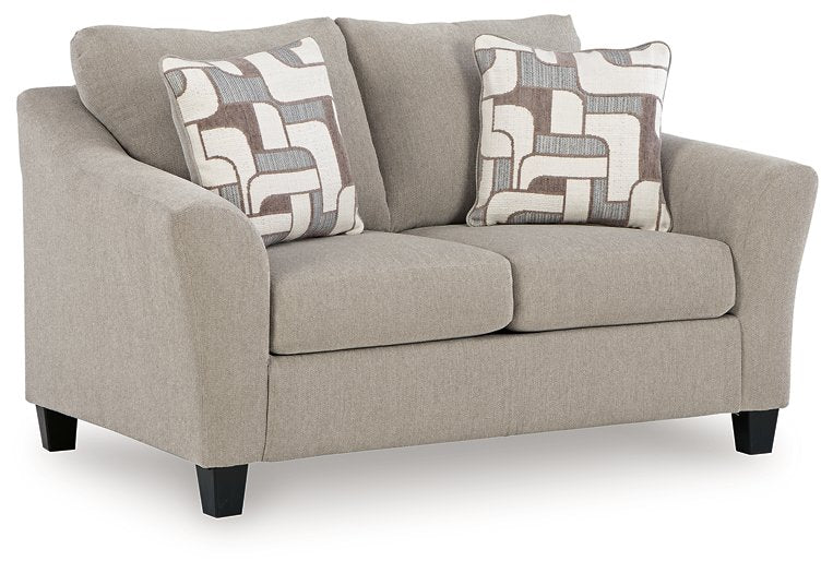 Willarae Loveseat