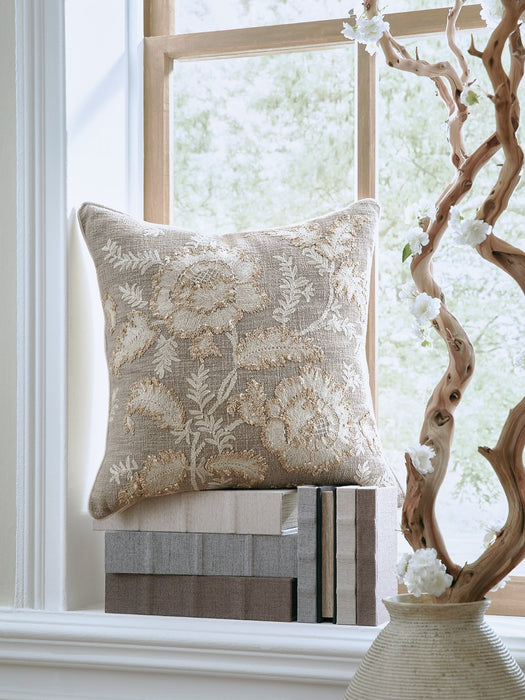 Viveka Pillow (Set of 4) - Big's Furniture (NV) - Multi Location