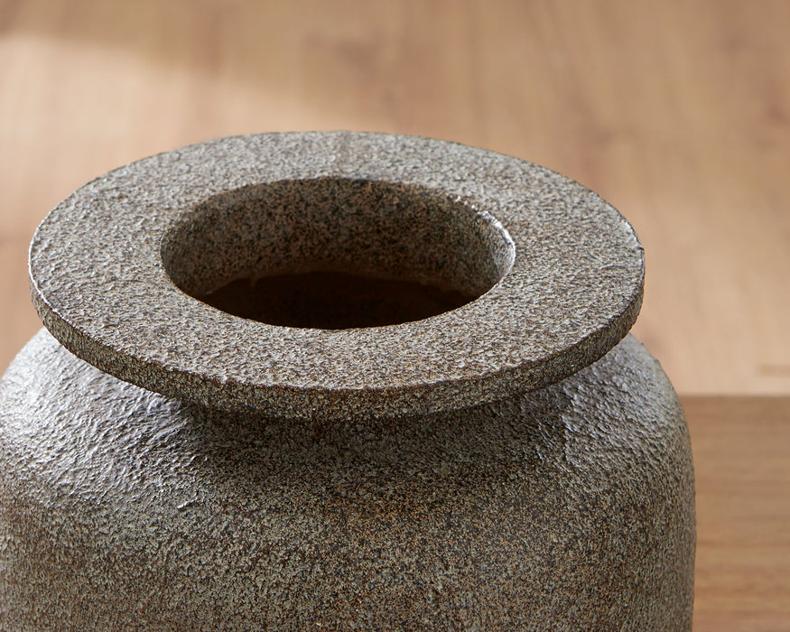 Jedwick Vase - Big's Furniture (NV) - Multi Location