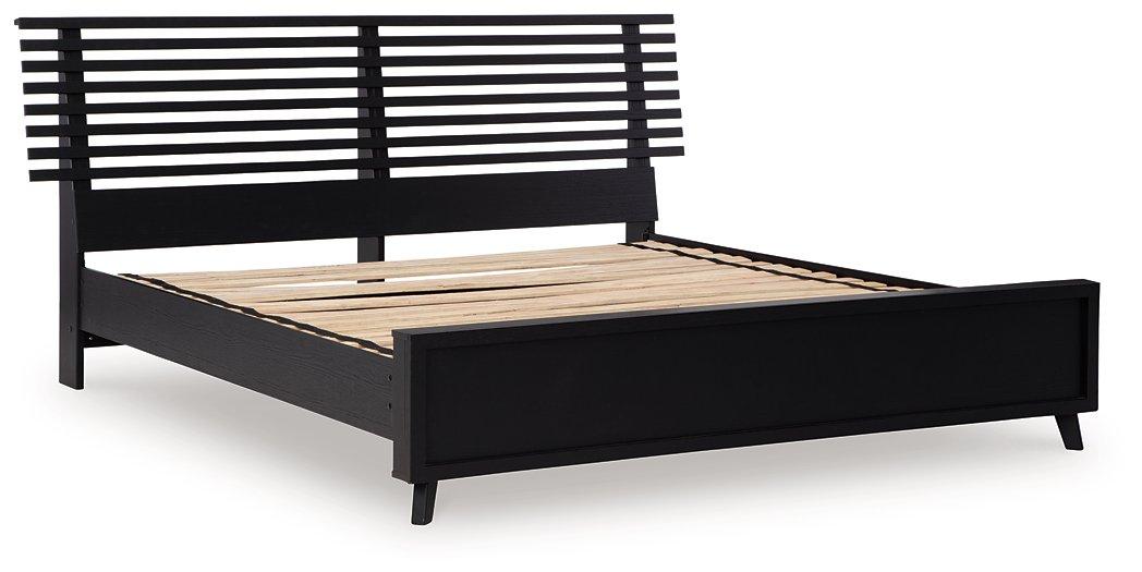 Danziar Slat Bed - Big's Furniture (NV) - Multi Location