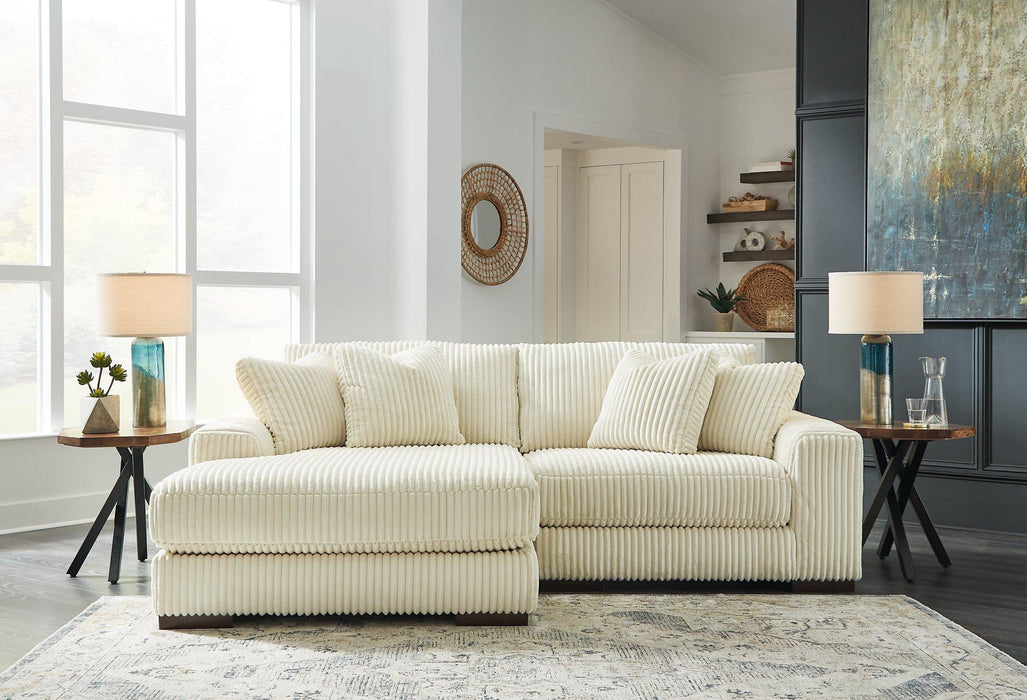Lindyn Sectional with Chaise - Big's Furniture (NV) - Multi Location