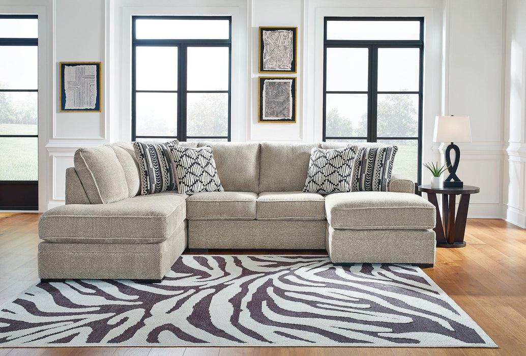 Calnita Sectional with Chaise - Big's Furniture (NV) - Multi Location