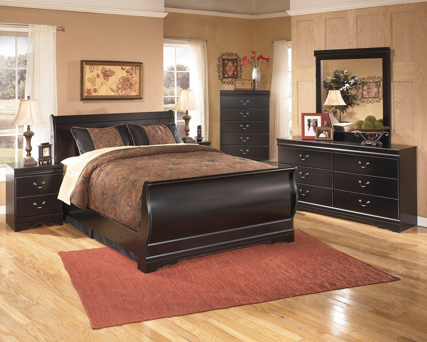 Huey Vineyard Dresser and Mirror - Big's Furniture (NV) - Multi Location