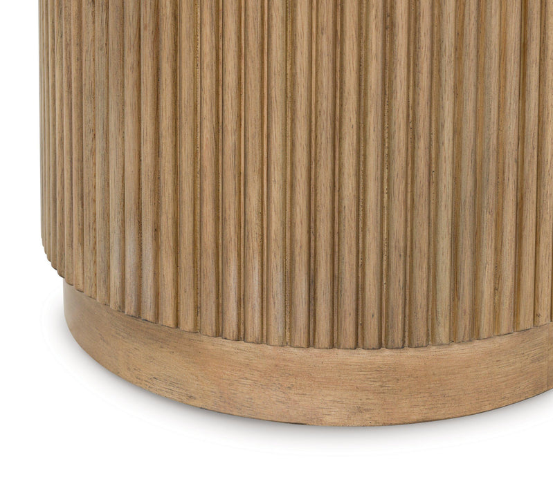 Camdill End Table - Big's Furniture (NV) - Multi Location