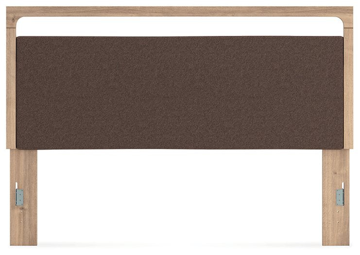 Kinlanni Upholstered Bed - Big's Furniture (NV) - Multi Location