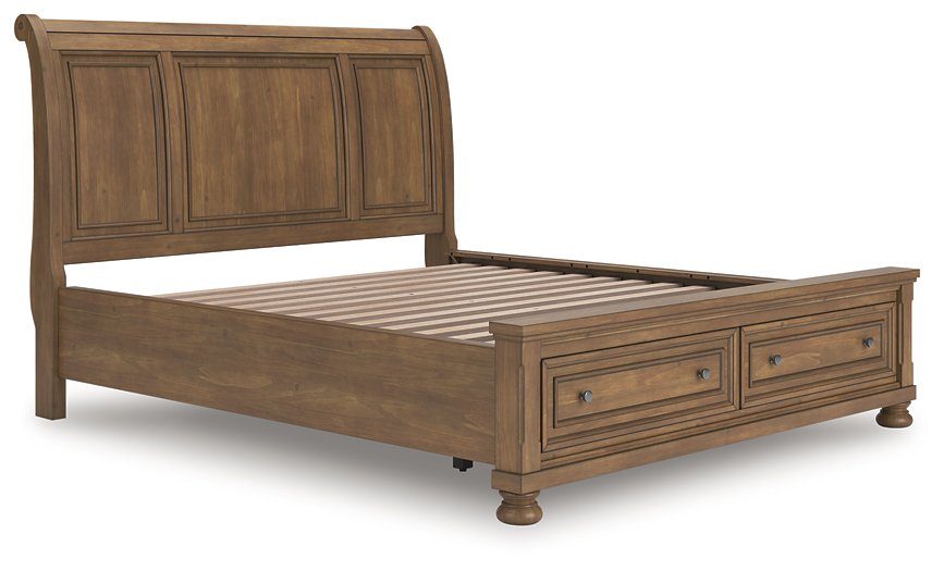 Feddinger Panel Storage Bed