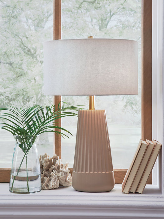 Dellner Table Lamp - Big's Furniture (NV) - Multi Location