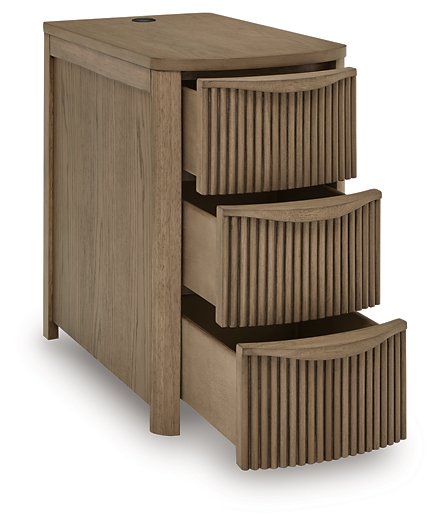 Camdill Chairside End Table - Big's Furniture (NV) - Multi Location