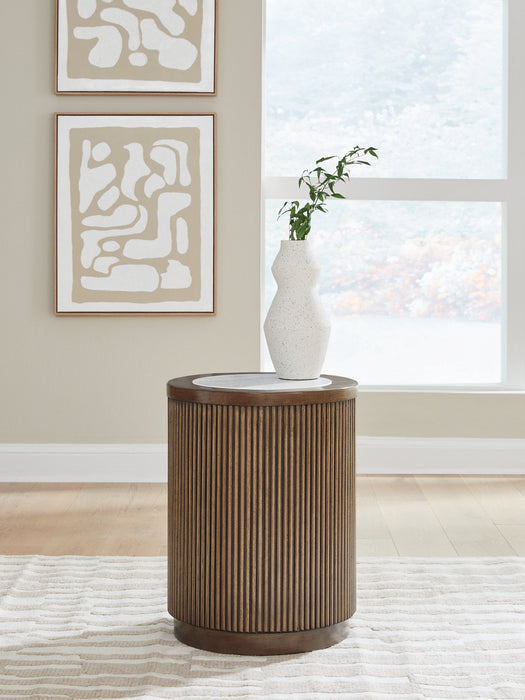 Hadonna End Table - Big's Furniture (NV) - Multi Location